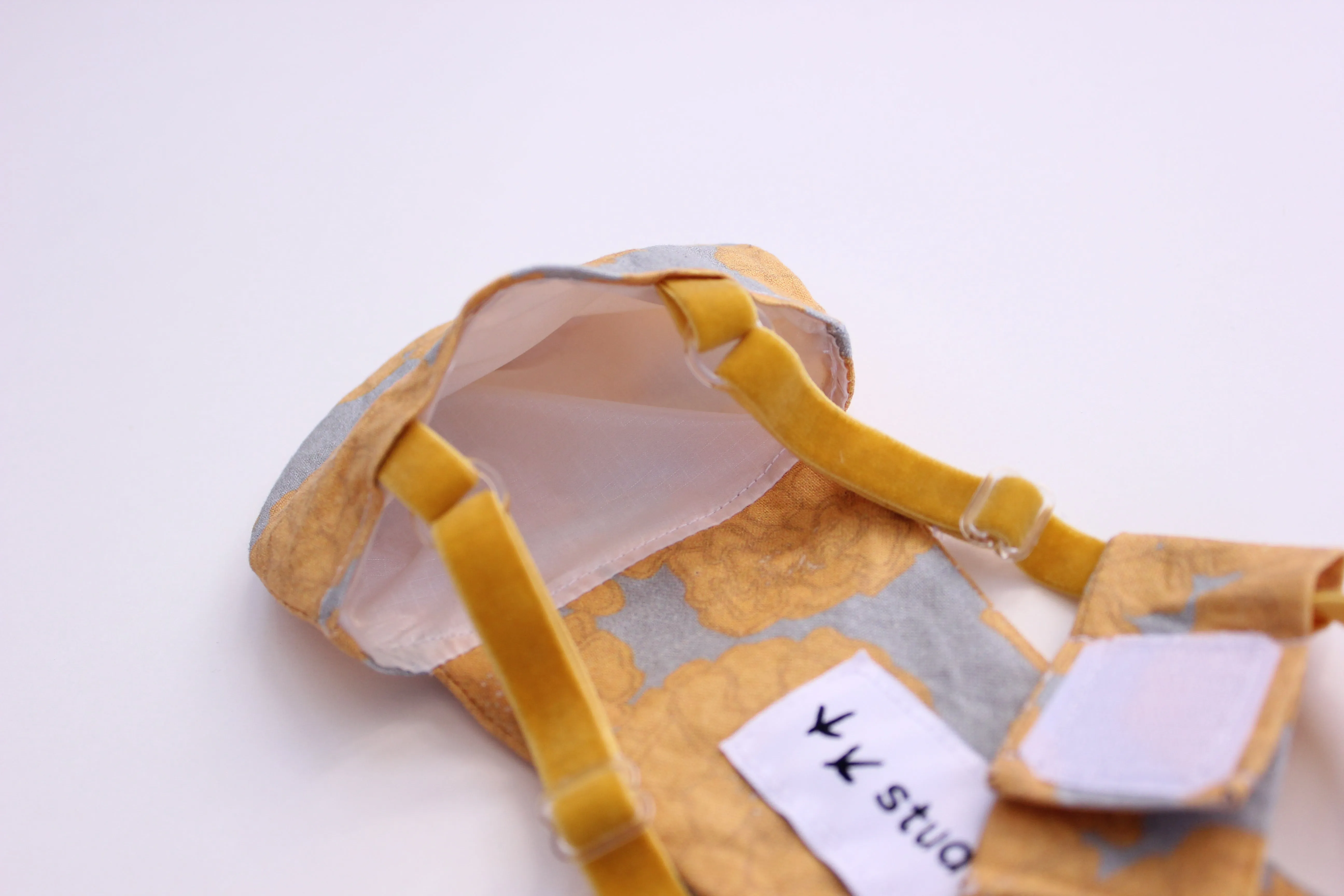 Bloomies Marigold (Chicken Diaper)