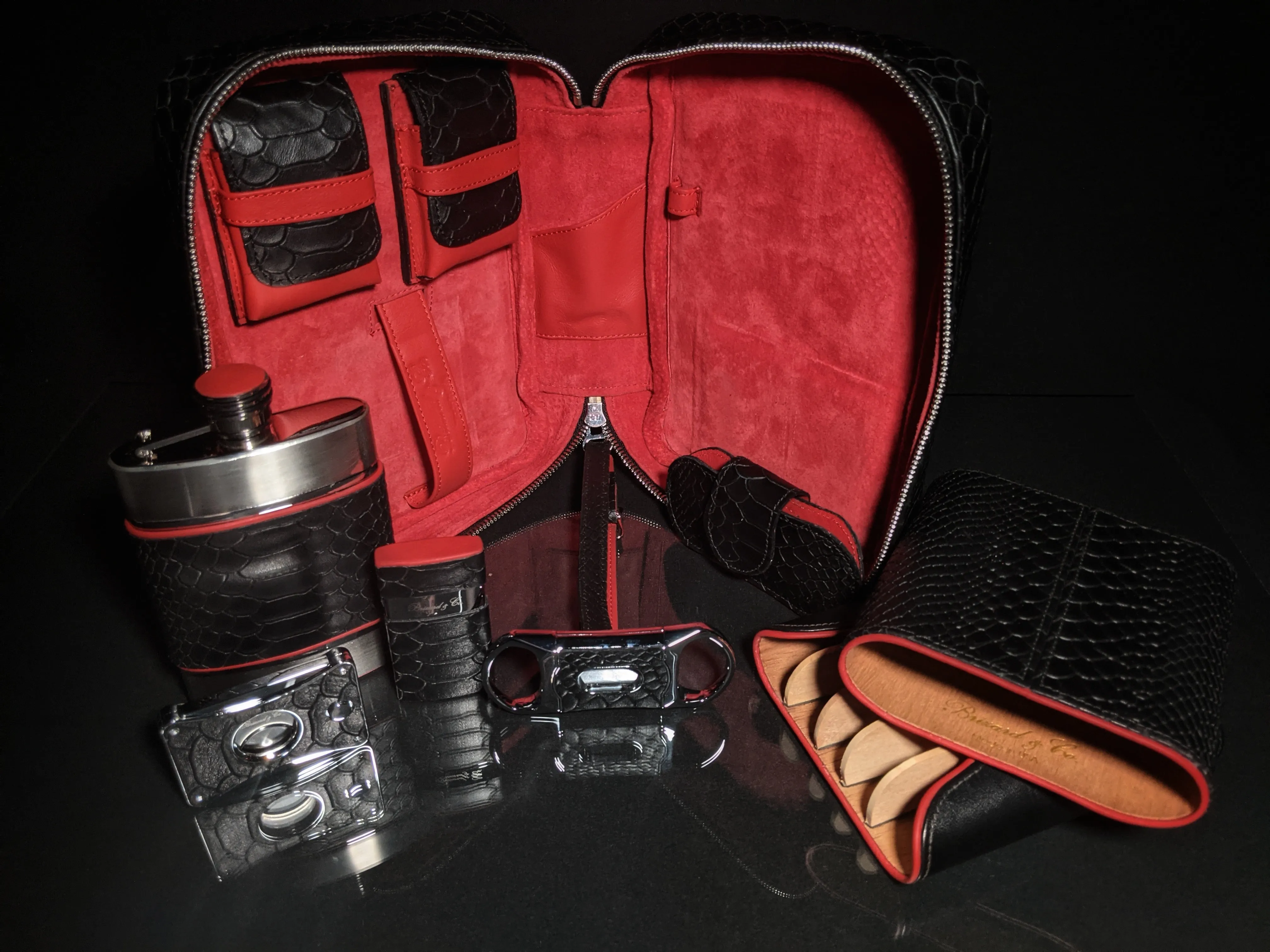 Brizard and Co Havana Traveler in Black Python Pattern and Red Leather Combo