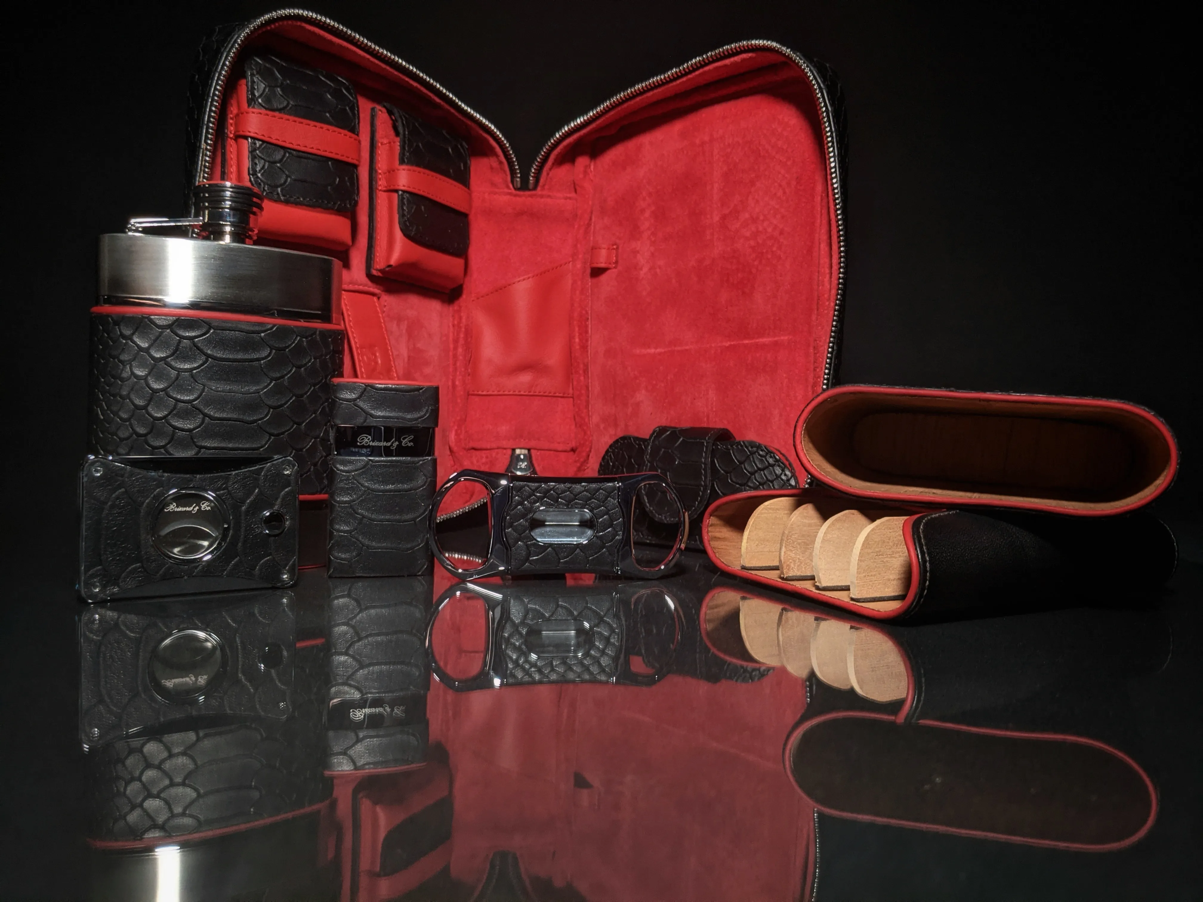 Brizard and Co Havana Traveler in Black Python Pattern and Red Leather Combo