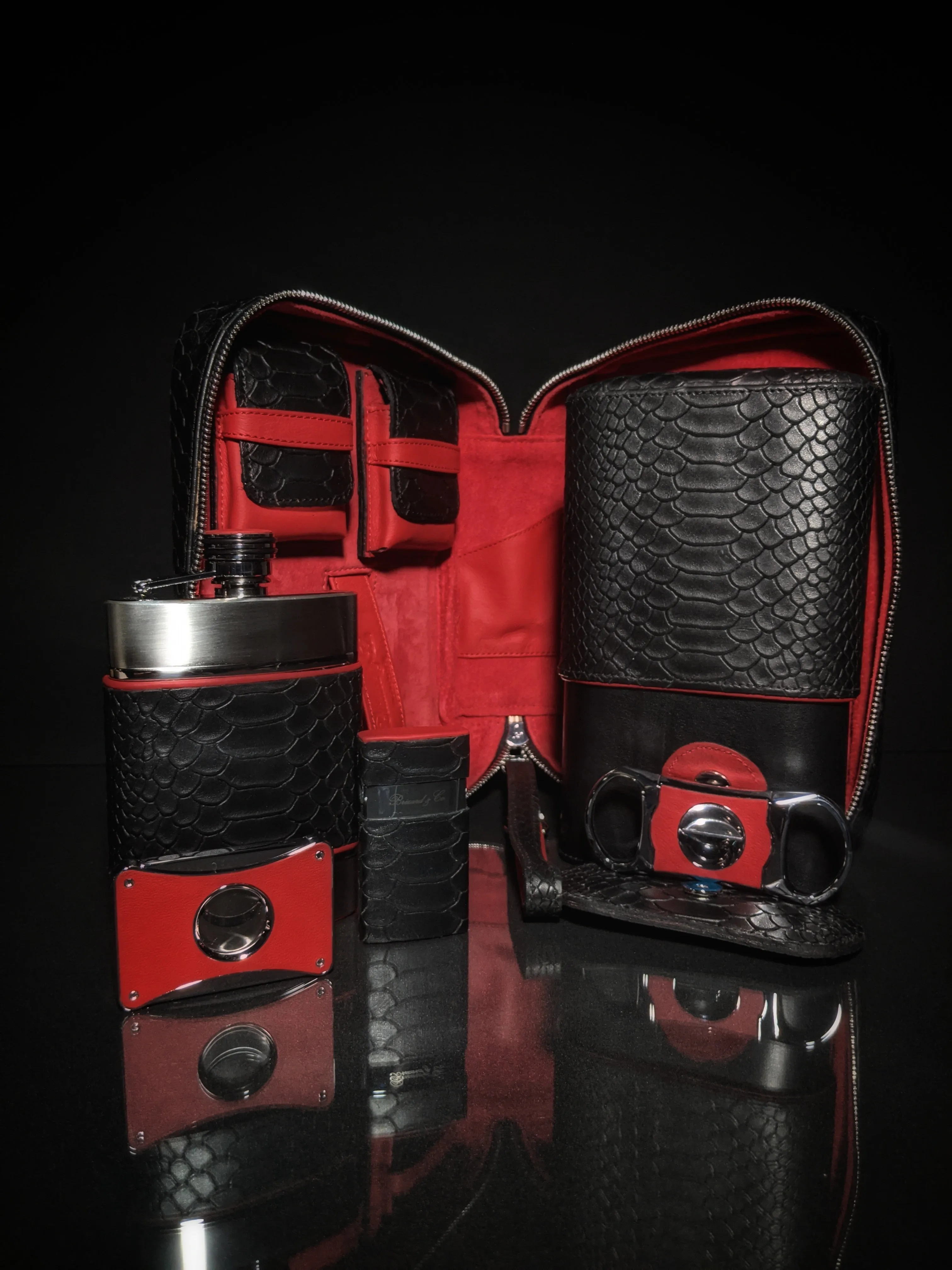 Brizard and Co Havana Traveler in Black Python Pattern and Red Leather Combo