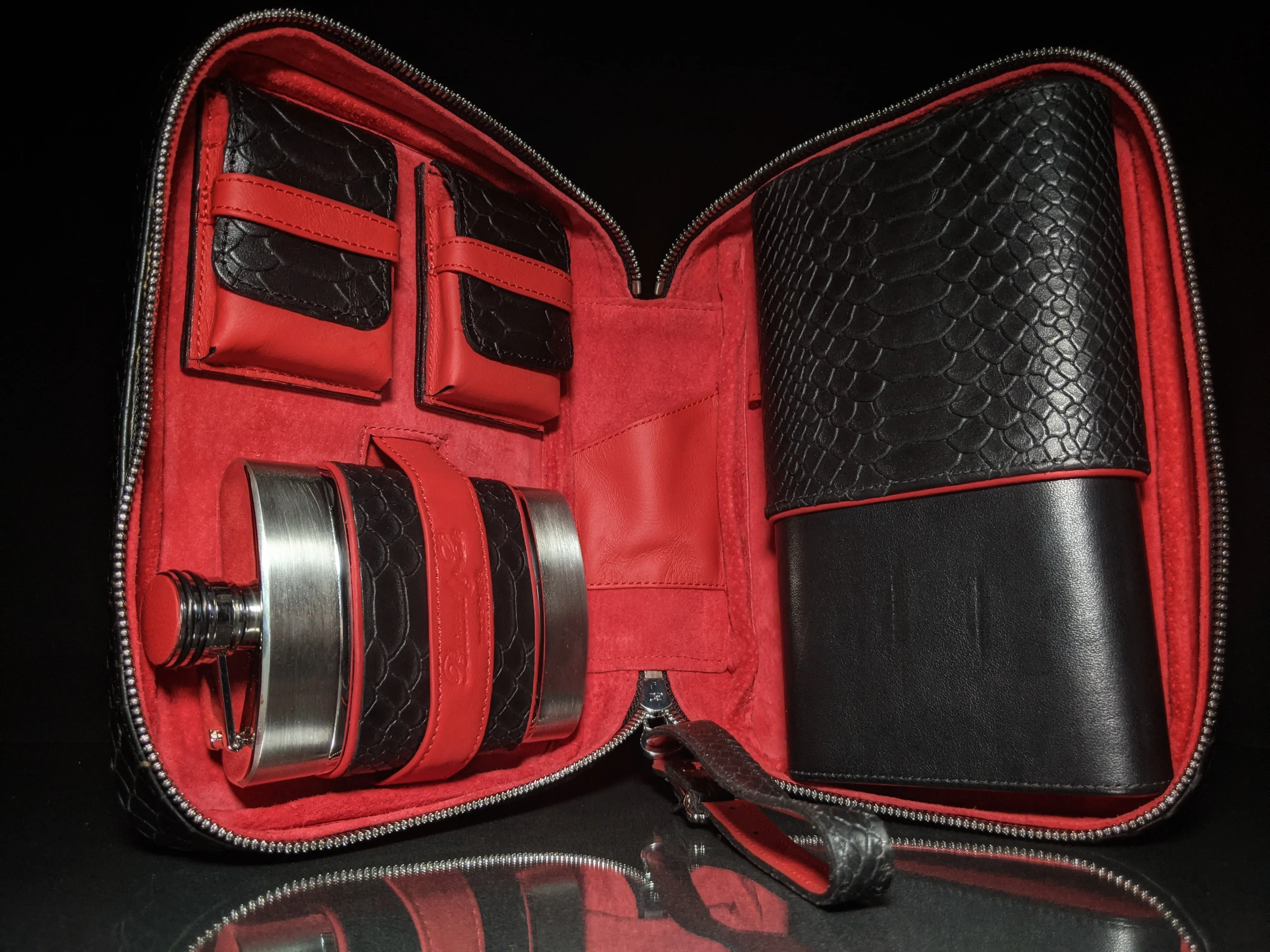 Brizard and Co Havana Traveler in Black Python Pattern and Red Leather Combo