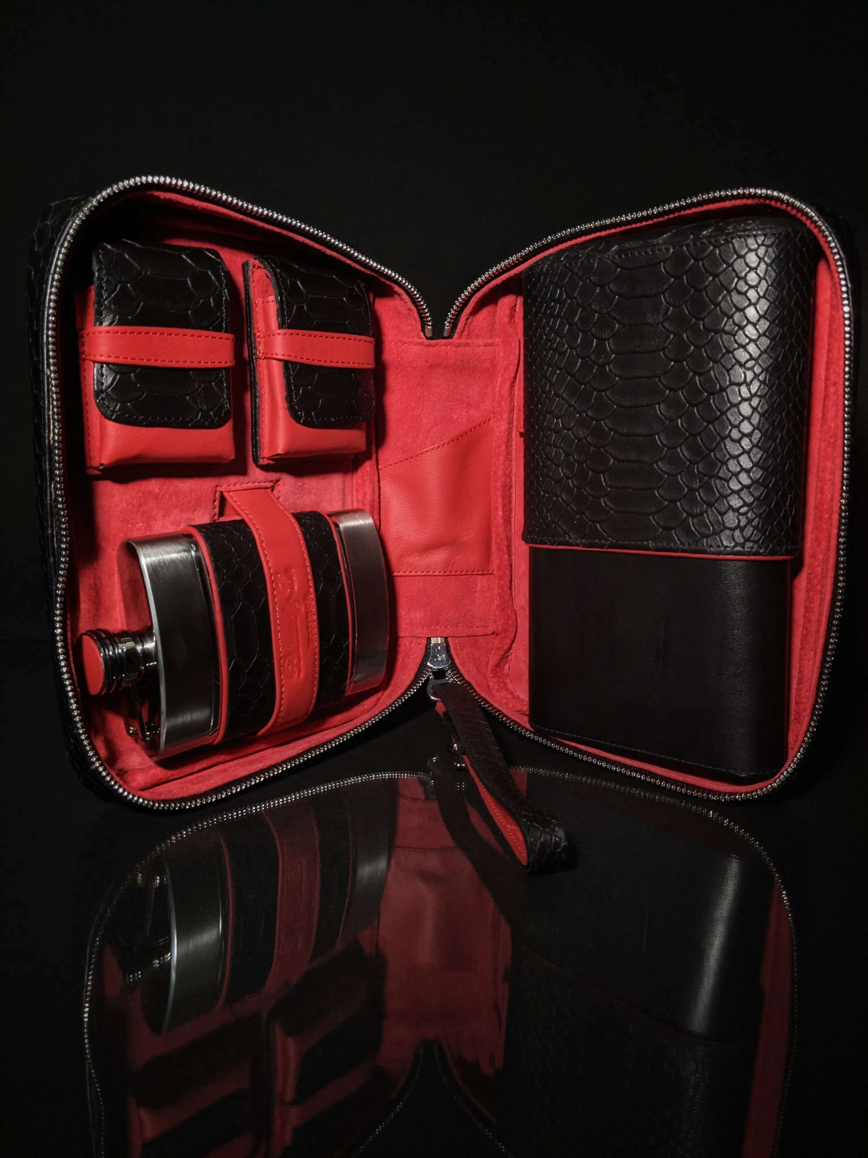 Brizard and Co Havana Traveler in Black Python Pattern and Red Leather Combo