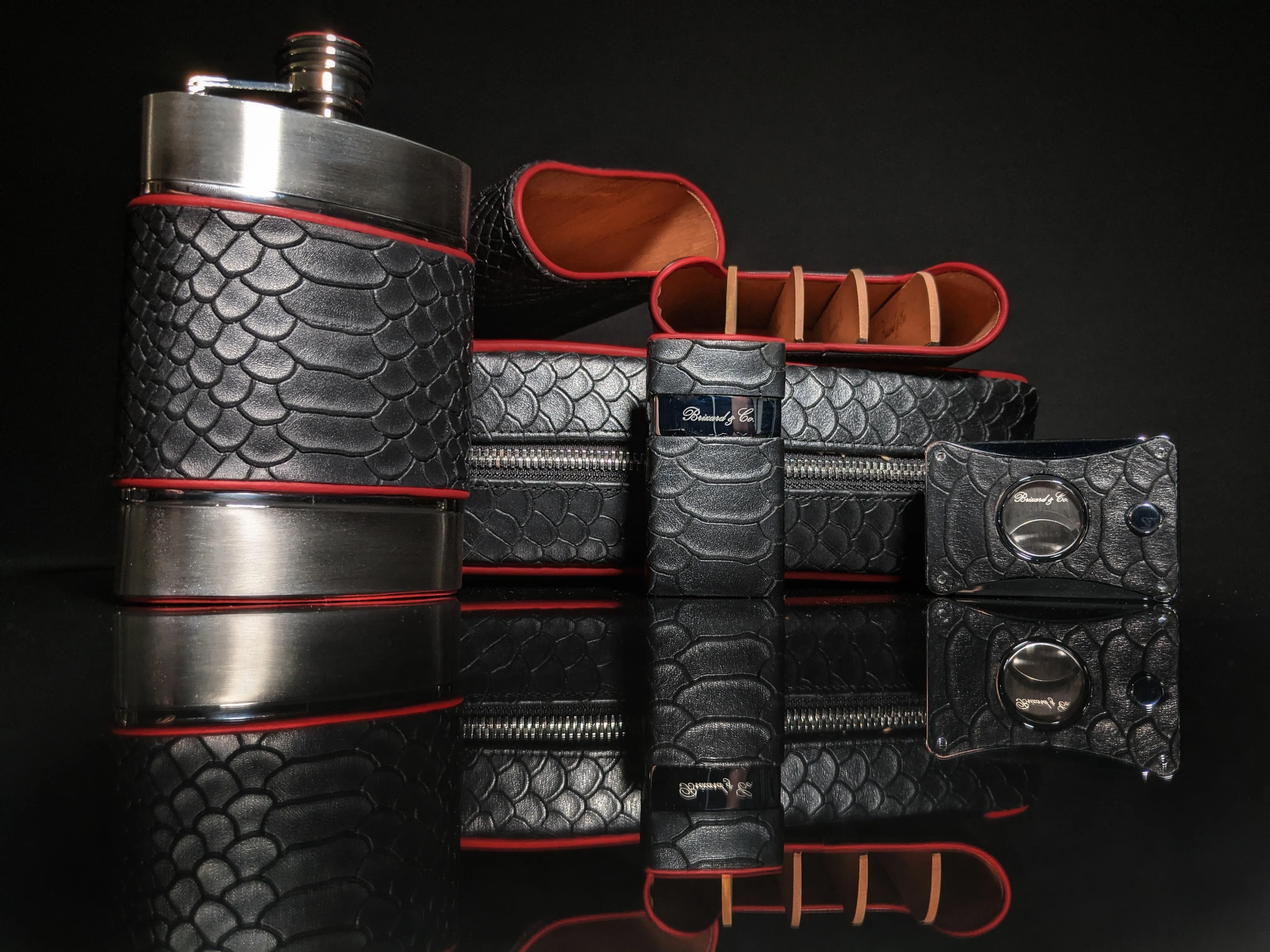 Brizard and Co Havana Traveler in Black Python Pattern and Red Leather Combo