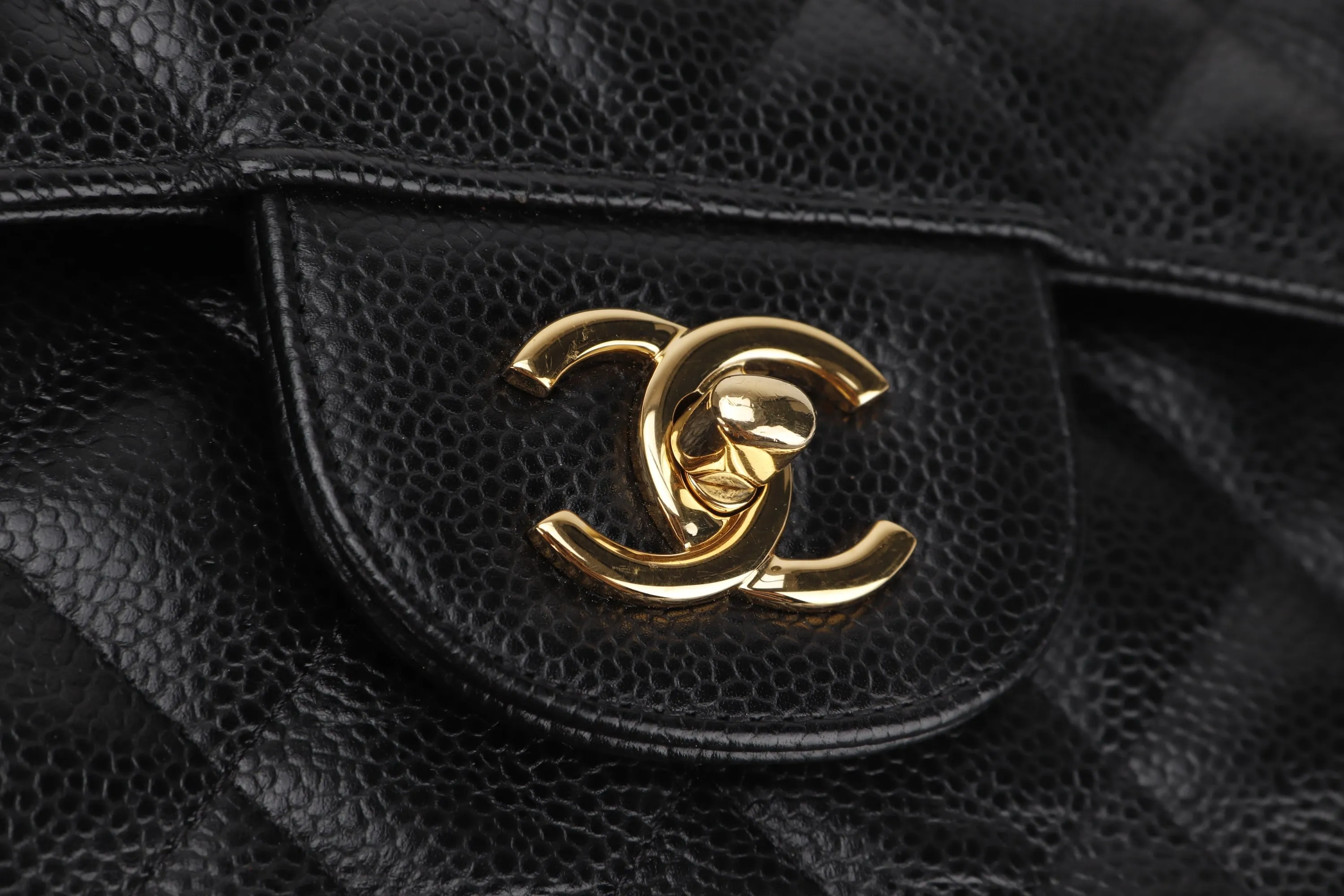 CHANEL DOUBLE FLAP BAG (1980xxxx) JUMBO BLACK CAVIAR LEATHER GOLD HARDWARE, NO CARD & DUST COVER