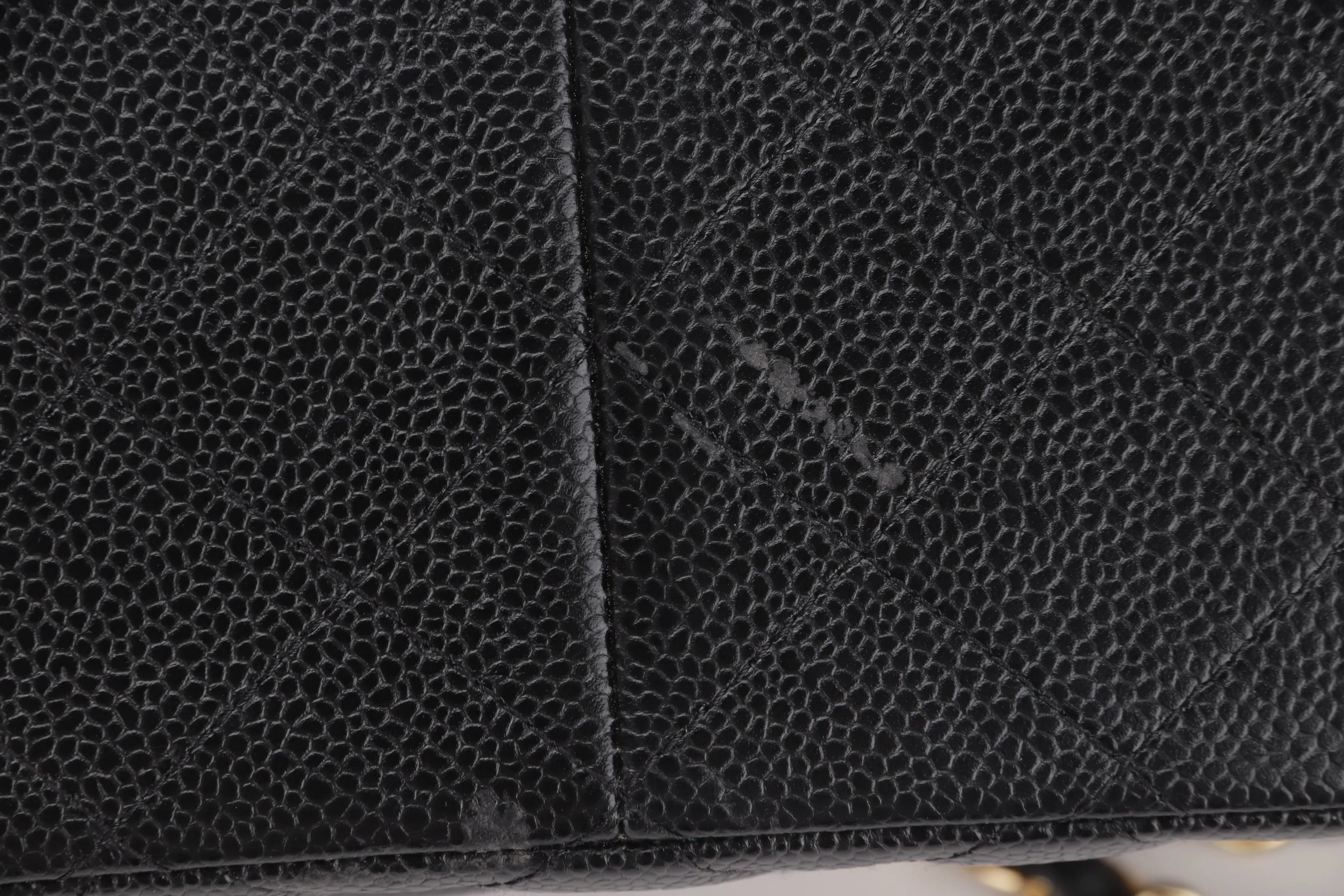 CHANEL DOUBLE FLAP BAG (1980xxxx) JUMBO BLACK CAVIAR LEATHER GOLD HARDWARE, NO CARD & DUST COVER