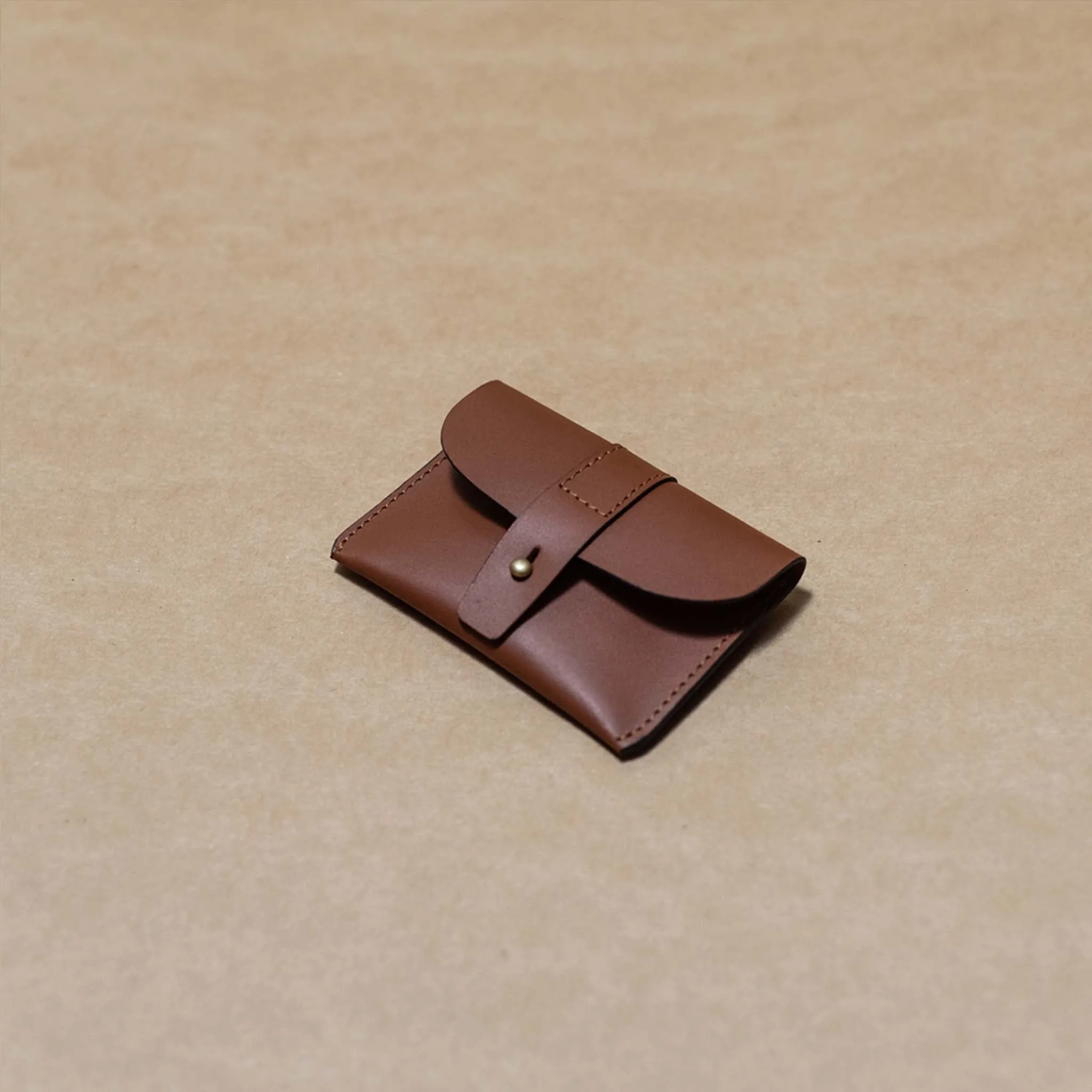 Classic Cardholder - Tan