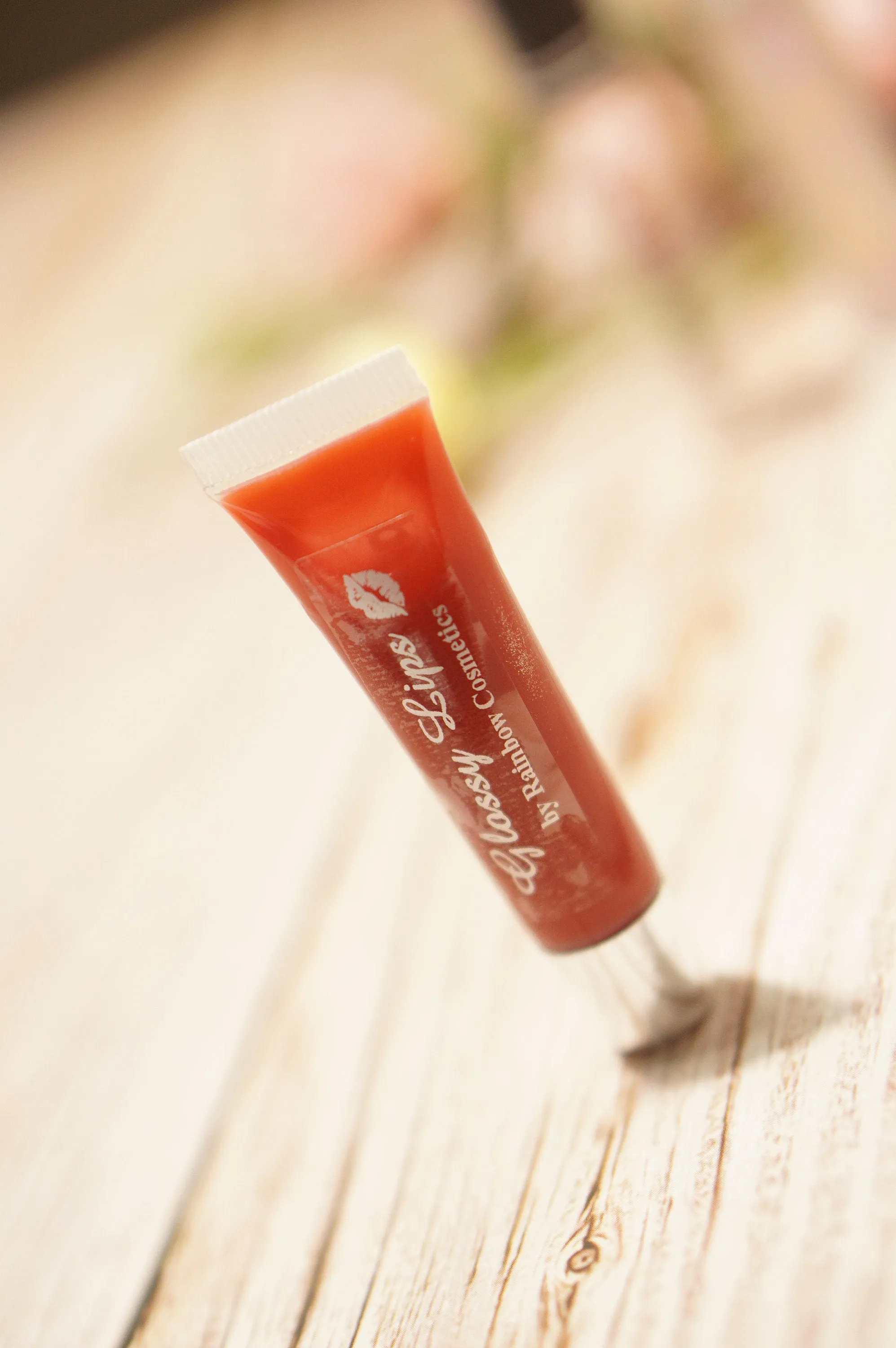 Clear Label sticker, Cosmetic Stickers, eyelash sticker, lip gloss labels, Lip Gloss sticker, lip balm, Custom Clear sticker. LipStick Label