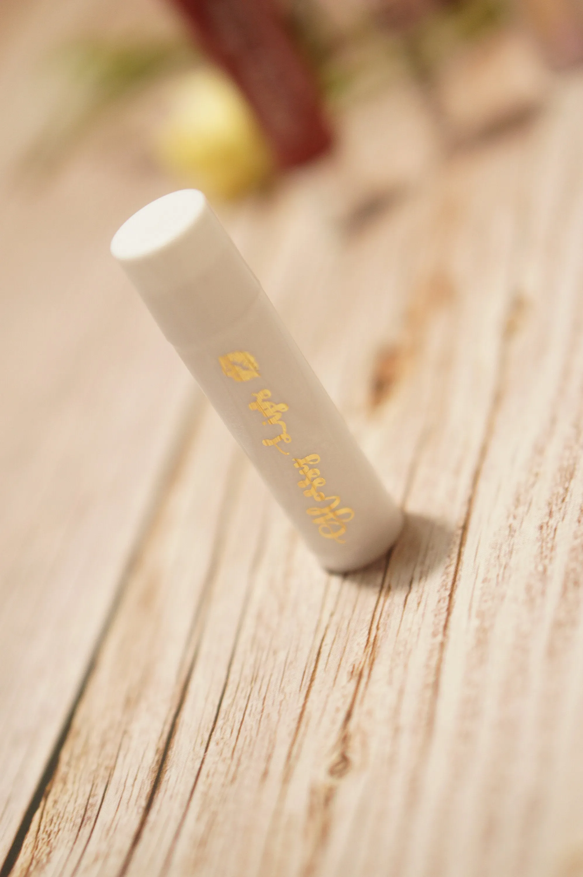 Clear Label sticker, Cosmetic Stickers, eyelash sticker, lip gloss labels, Lip Gloss sticker, lip balm, Custom Clear sticker. LipStick Label