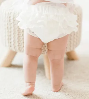 Feltman Brothers Baby Girls White Ruffled Diaper Cover Bloomers Size 0 3 Newborn & 3 6 9 Months