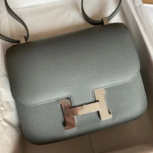 Hermès Constance 24 Vert Amande Epsom Palladium Hardware PHW