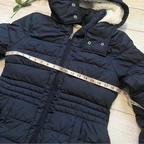 Hollister Sherpa Hooded Puffer Jacket