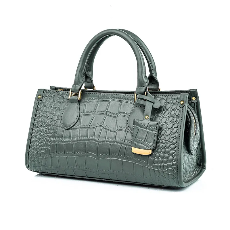 hot-selling handbags, fashionable crocodile pattern women's shoulder bags, large-capacity commuter bags, and women's one-piece delivery.