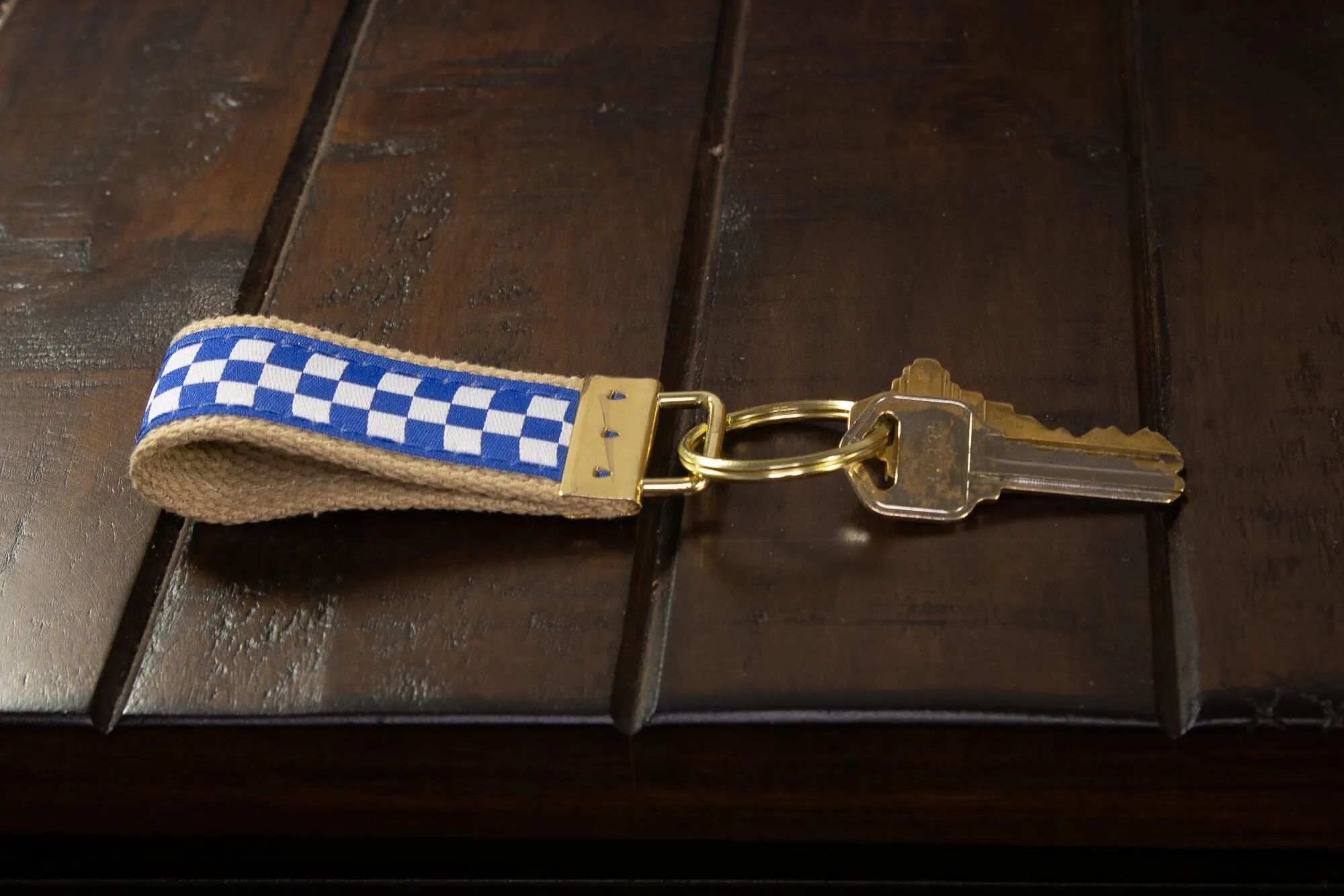 Kentucky Wildcats Collegiate Woven Ribbon Key Chain. Kentucky Key Fob. UKY Wildcats Gift. Kentucky Key Ring. Brass Clasp and O-Ring.