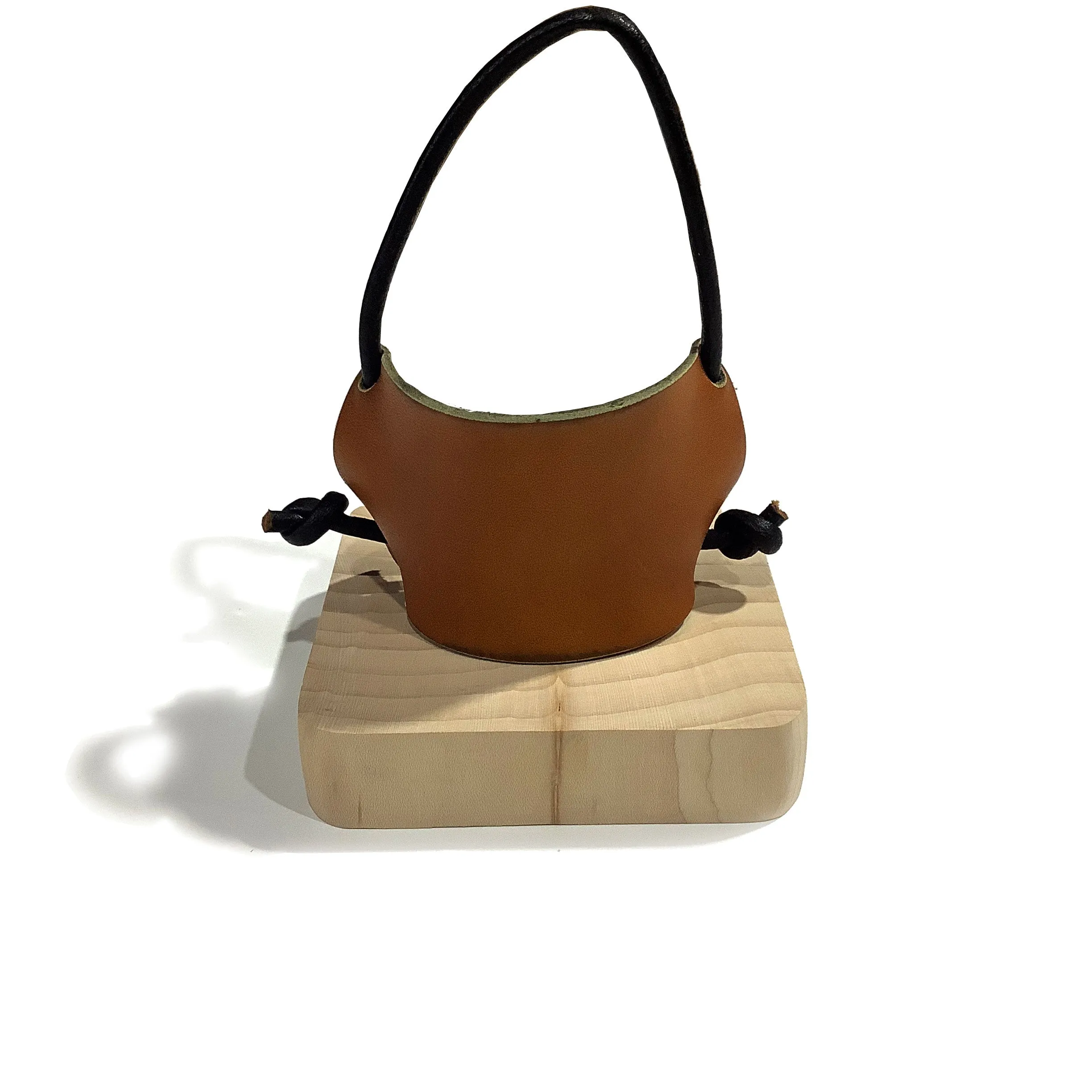 Leather Bat Holder | Golden Brown / Bat Hanger