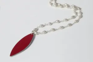 Mercedes GT AMG Pearl Necklace