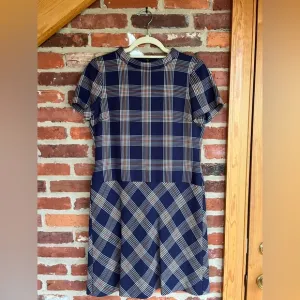 New Brooks Brothers Plaid Wool-Blend Dress sz 8