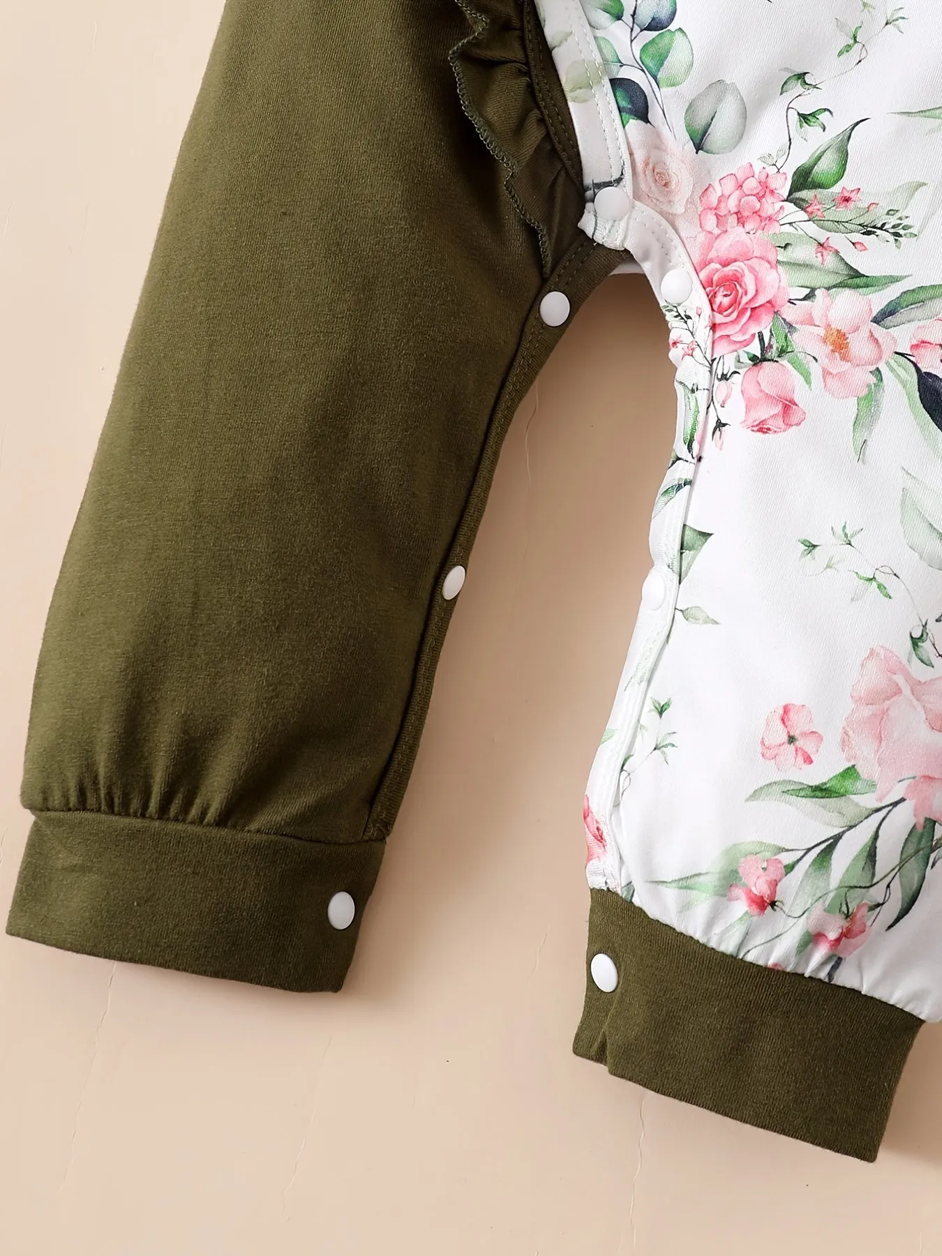Newborn Infant Ruffle Romper with Floral Print