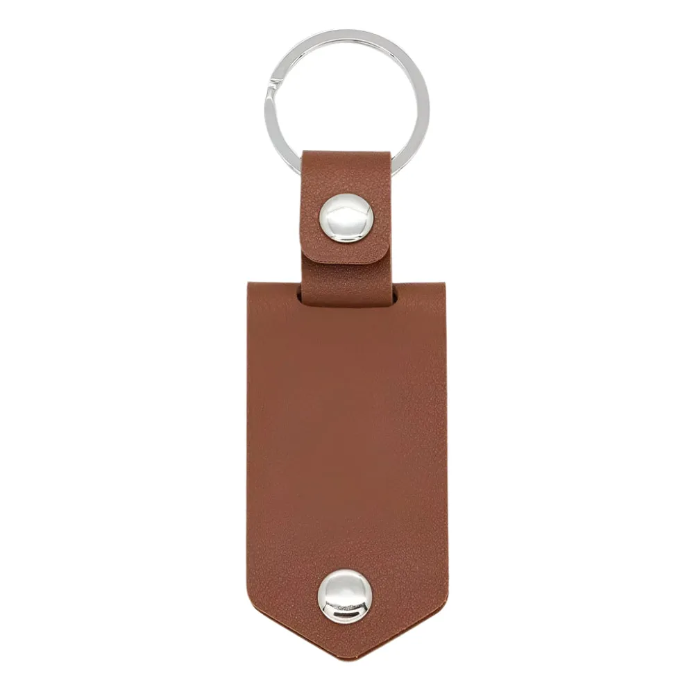 Personalized Leather Keyring – Elegant & Timeless Accessory
