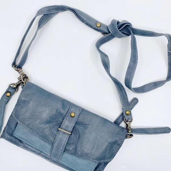 RUGGED HIDE Amelia Clutch - Steel Grey