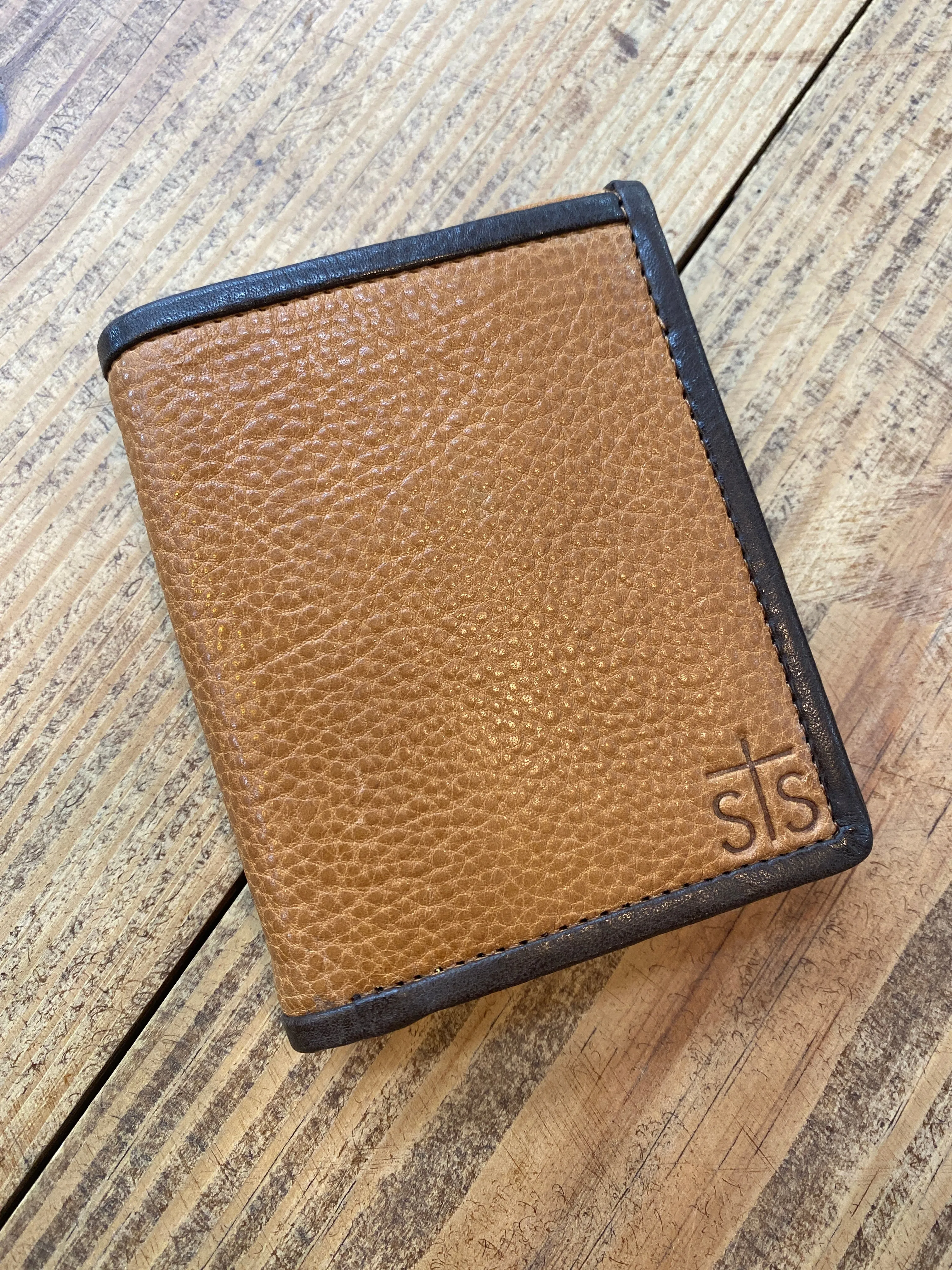STS Frontier Hidden Cash Wallet