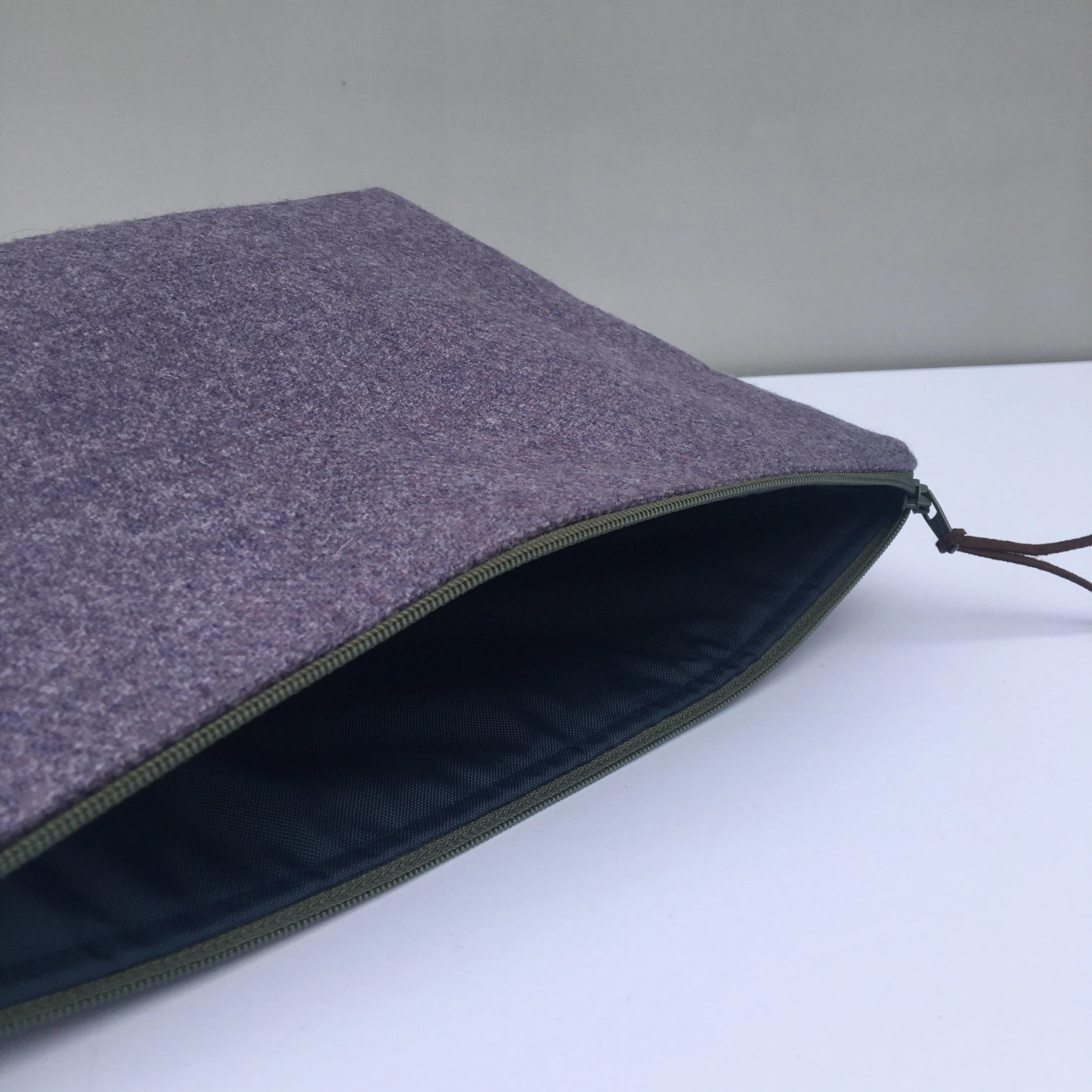 THISTLE Pouch