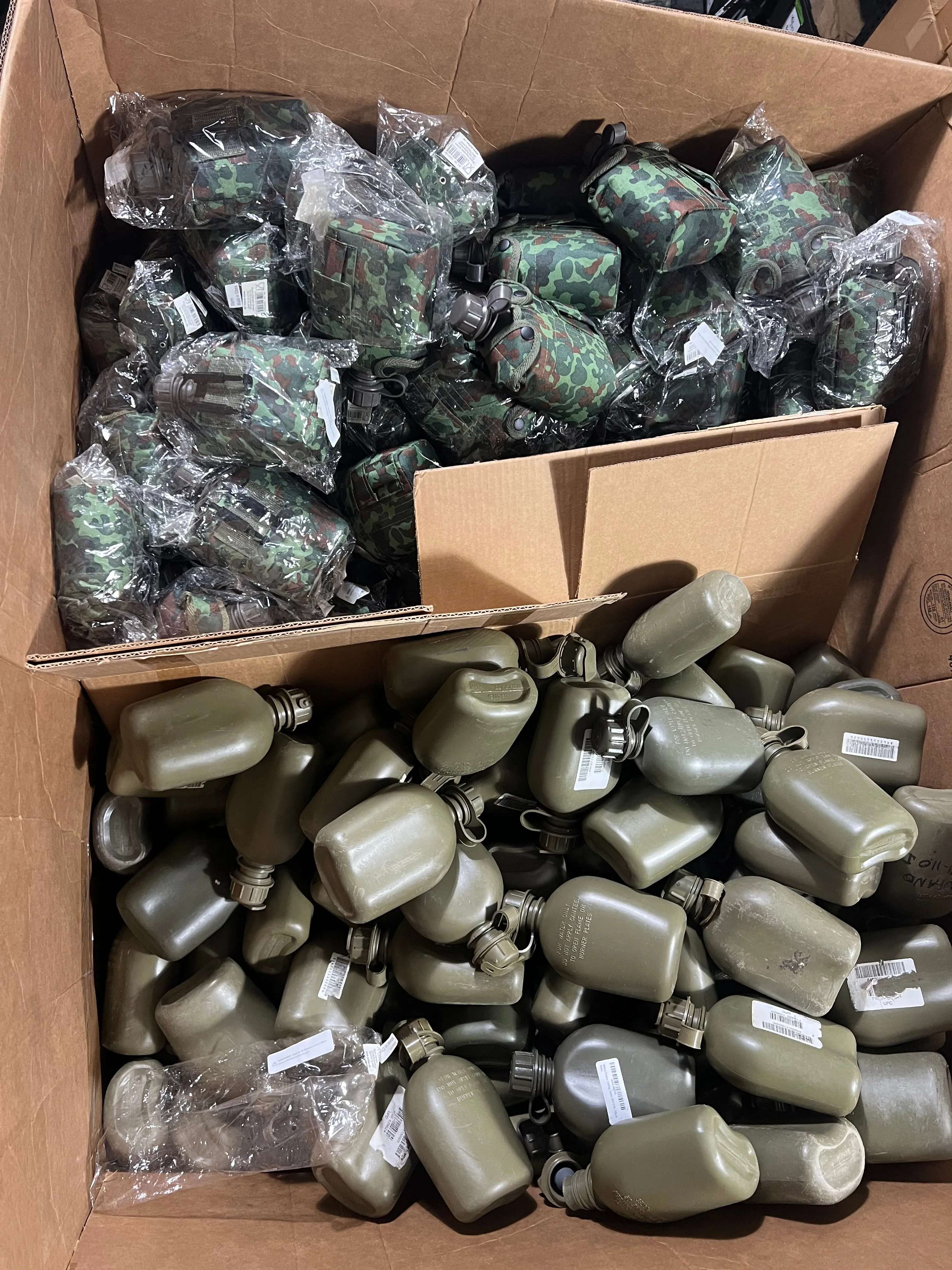 US Military Surplus 1qt OD Canteen w/ Carrier