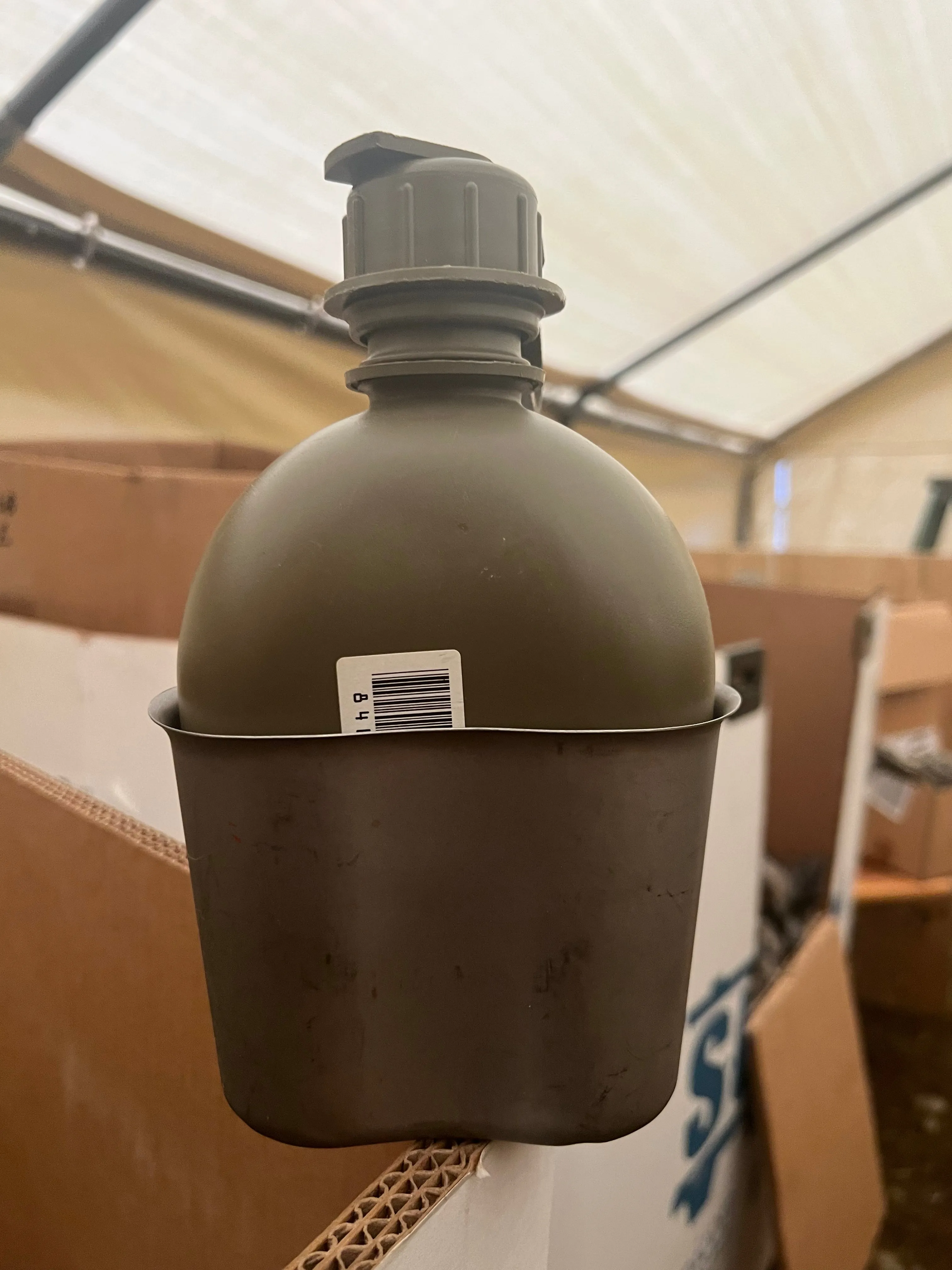 US Military Surplus 1qt OD Canteen w/ Carrier