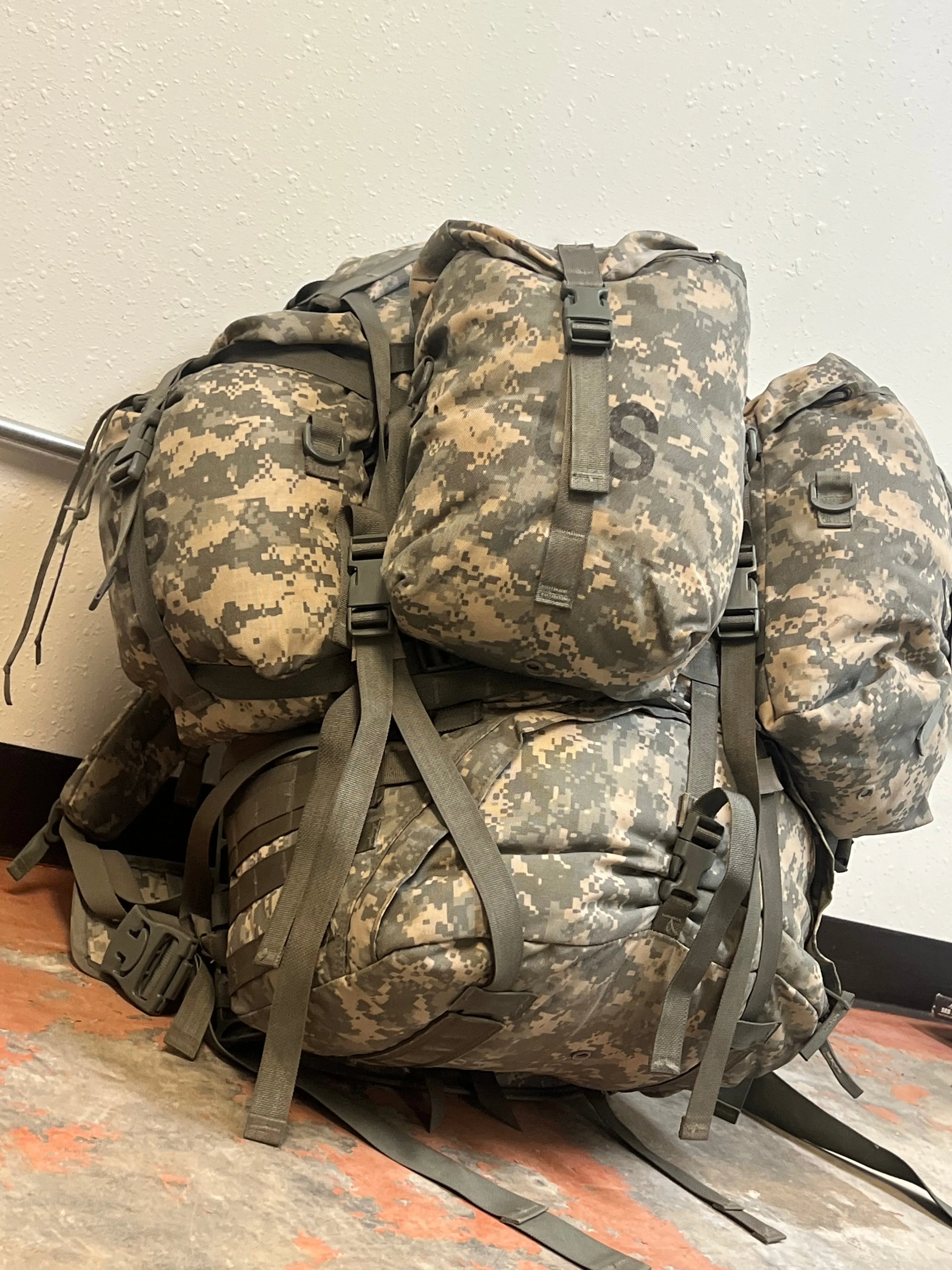 USGI MOLLE-ii ACU Rucksack w/ Frame and Parts - Used