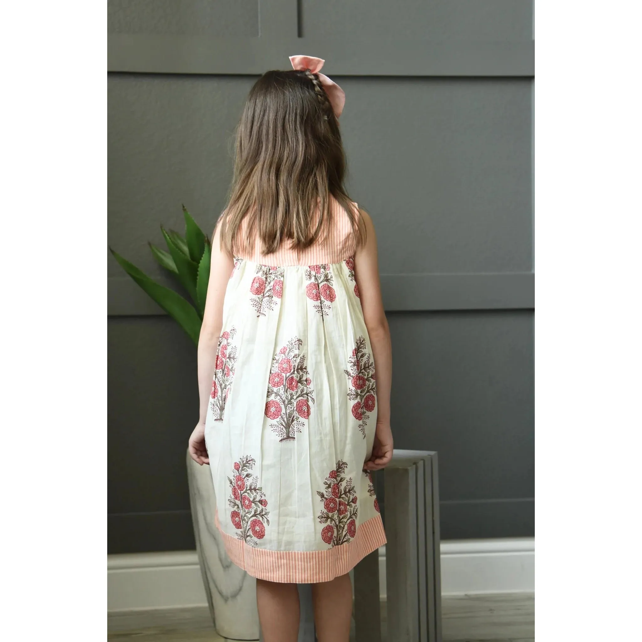 Yo Baby Sweetheart Neck Floral Dress