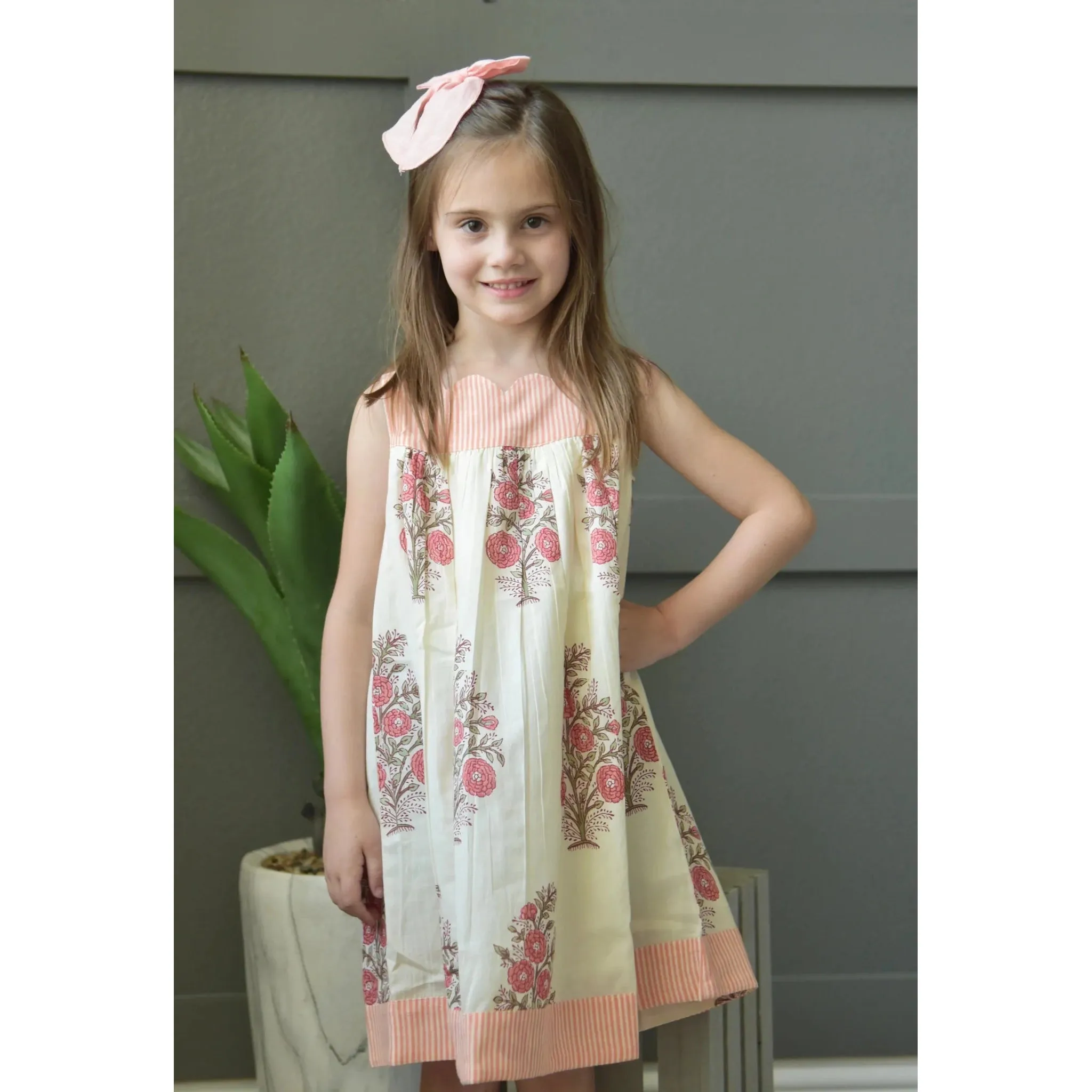 Yo Baby Sweetheart Neck Floral Dress